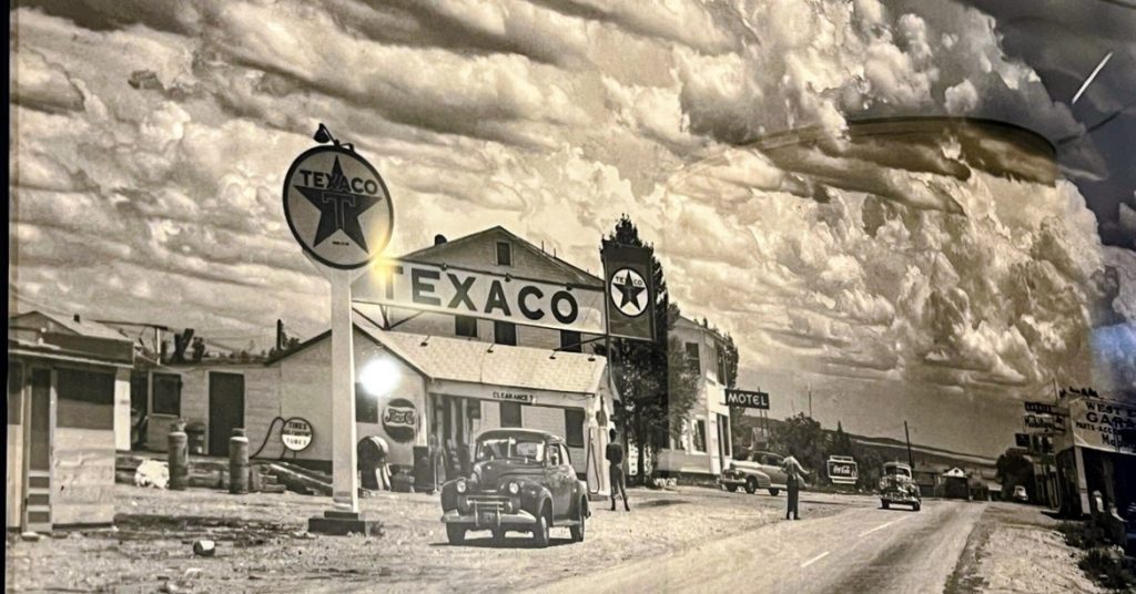 Large Framed vintage Americana Roadside Image 